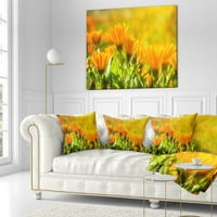 Dizajnerska narančasta marigold cvijeće na suncu - cvjetni jastuk za bacanje - 16x16
