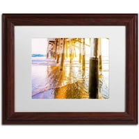Zaštitni znak Likovna umjetnost' Newport Pier Sunset ' platnena Umjetnost Ariane Moshayedi, bijeli mat, drveni okvir