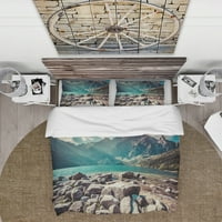 Designart 'Tatra Mountain Green water Mountain lake' Landscapes poplun Cover Set