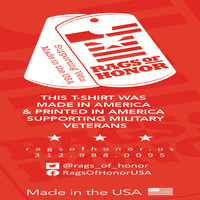 Grey United Stojimo u američkoj radnoj grafičkoj majici koje podržavaju veterane