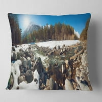 Dizajdbalska planinarska rijeka u zimu - Pejzažni jastuk od tiskanog bacanja - 16x16